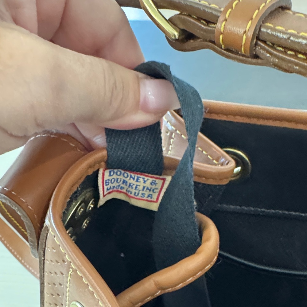 Dooney & Bourke Tan Leather Bucket Bag - Picture 7 of 9